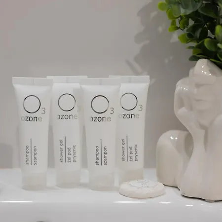 Spacious With Parking Next To Metro By Renters Apartamento